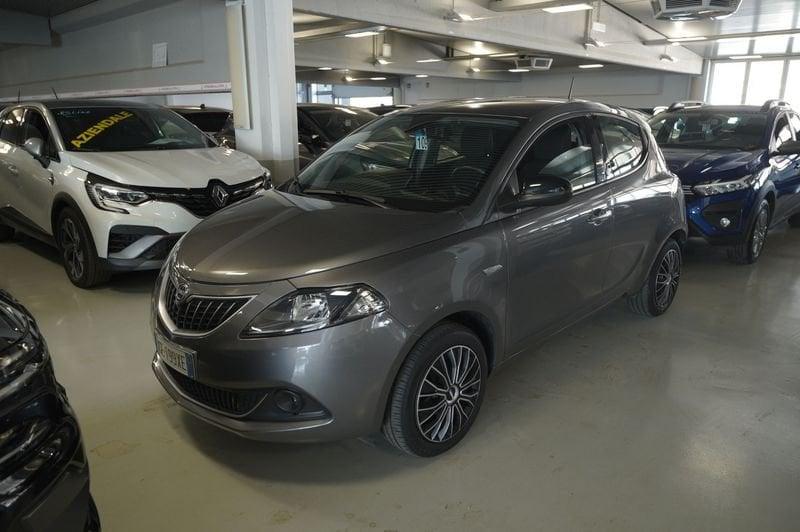 Lancia Ypsilon III 2021 1.0 firefly hybrid Gold s&s 70cv