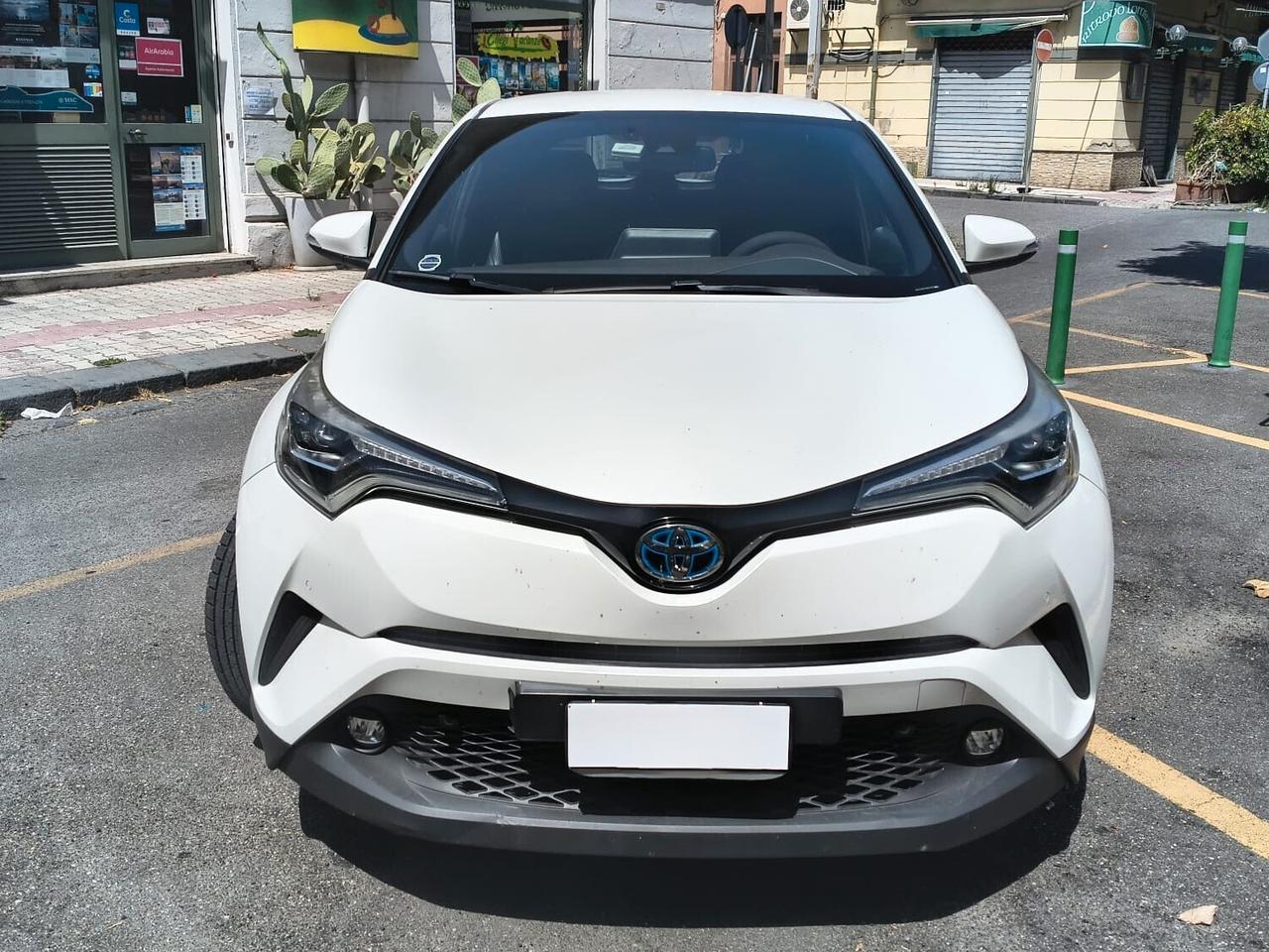 Toyota C-HR 1.8 Hybrid E-CVT Lounge