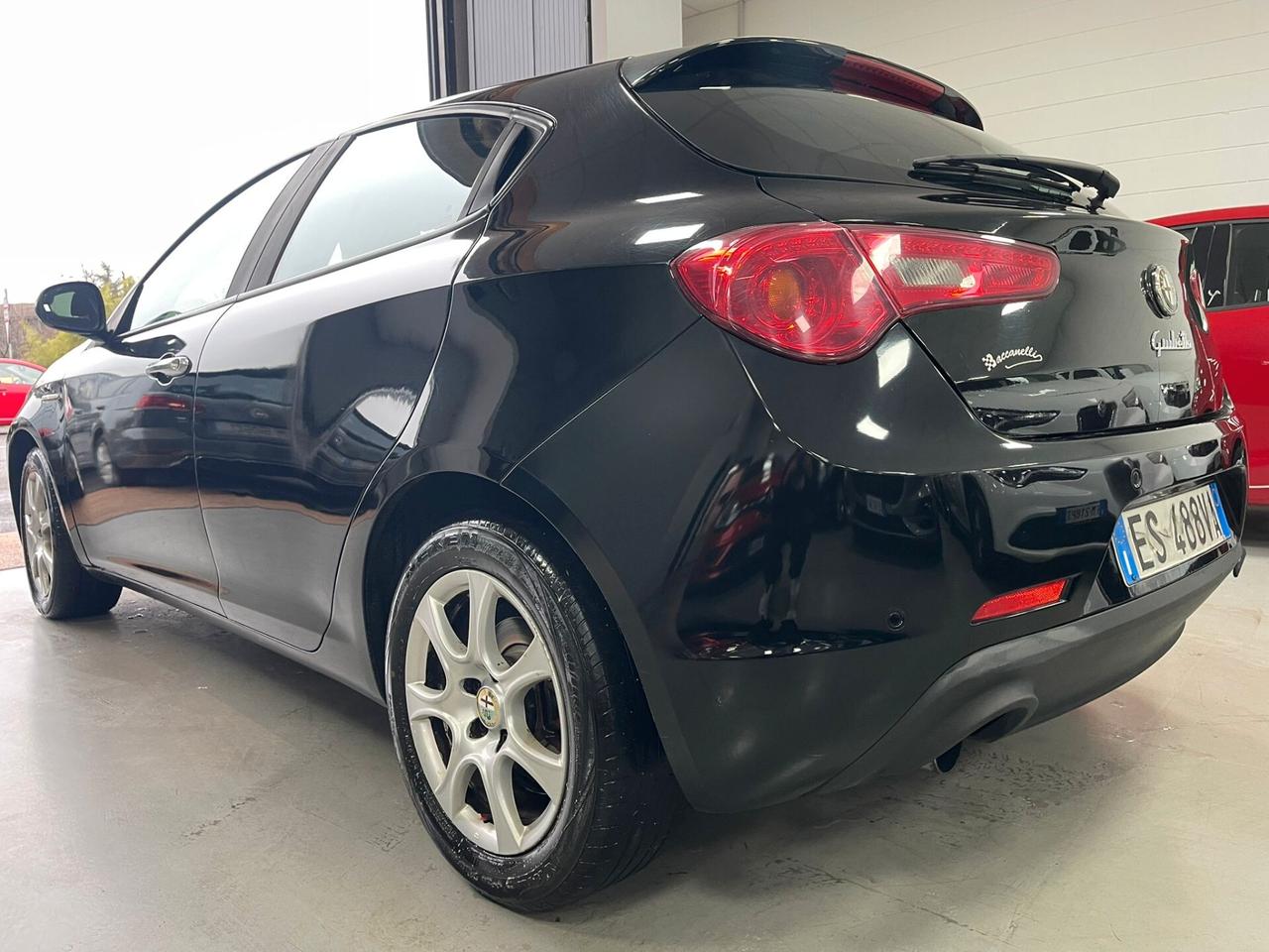 Alfa Romeo Giulietta 1.6 JTDm-2 105 CV Exclusive