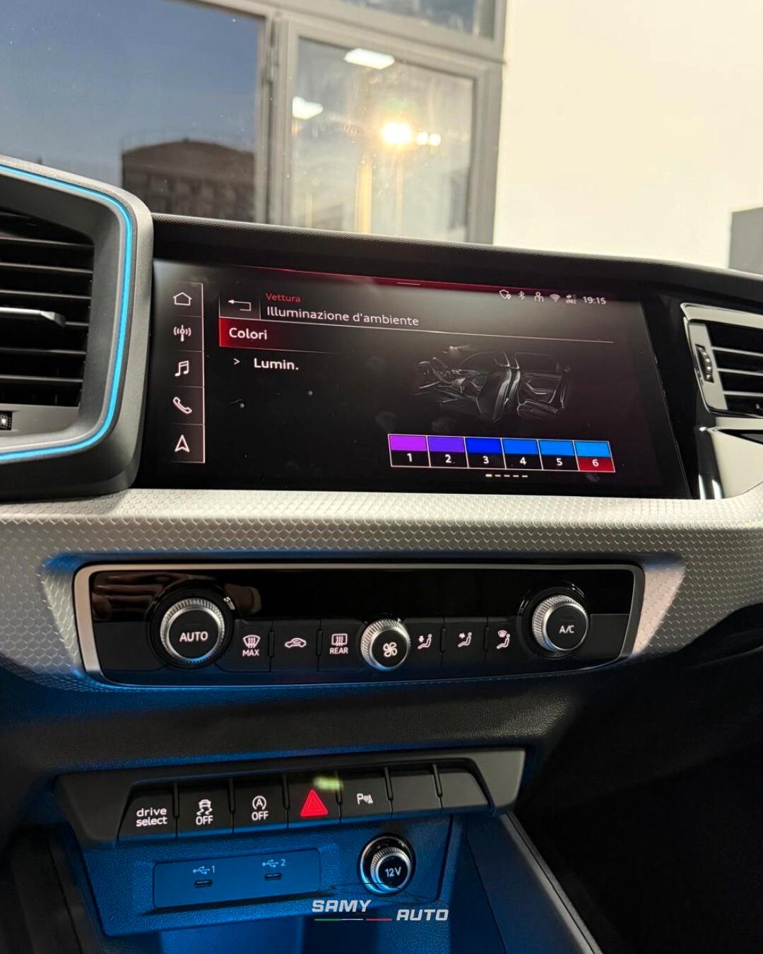 Audi A1 SPB 40 TFSI S tronic Identity Black