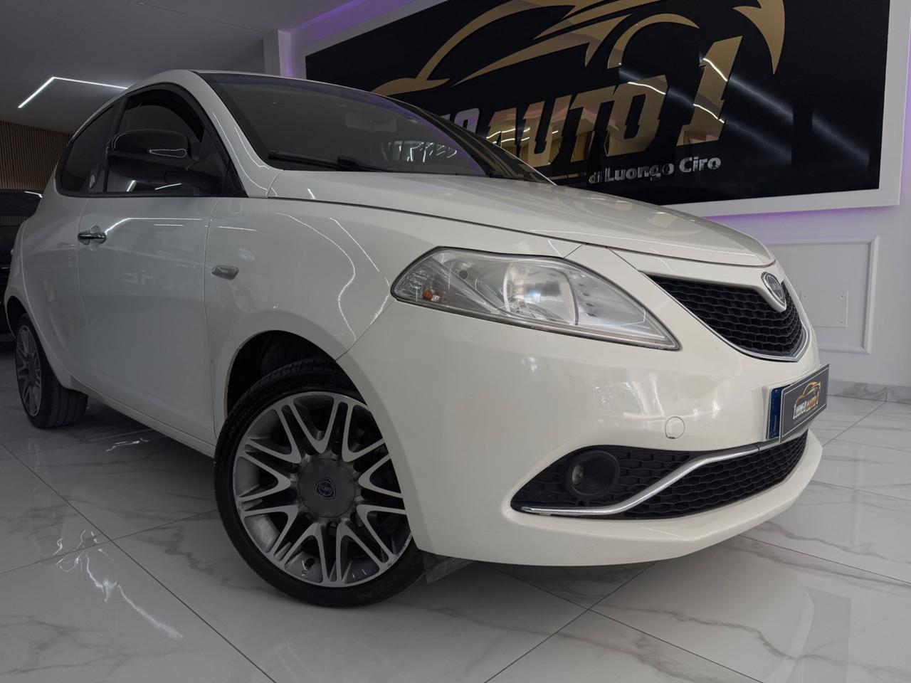 Lancia Ypsilon 1.2 GPL Ecochic Platinum Iper Full