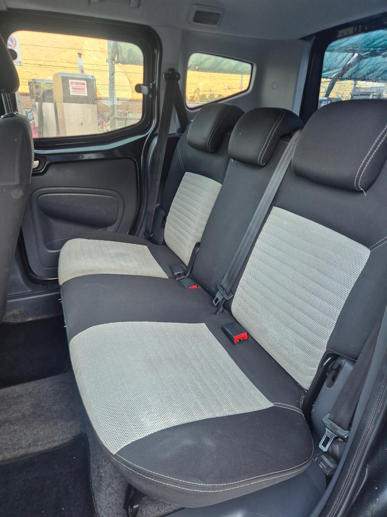 Fiat Qubo 1.3 MJT 75 CV Trekking