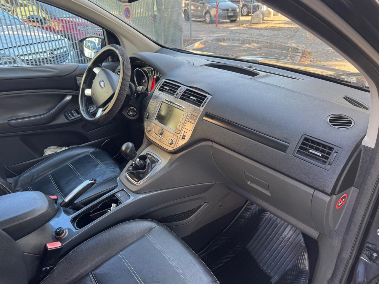 Ford Kuga 2.0 TDCi 4WD Tetto panorama garanzia 12 m