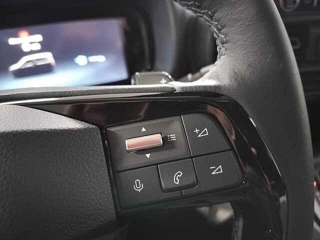 Citroen Berlingo BlueHDi 130 EAT8 Combi Plus KM Ø