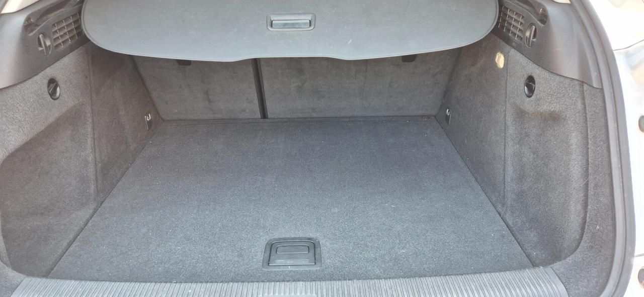 Audi Q3 2.0 TDI 120 CV S tronic Business