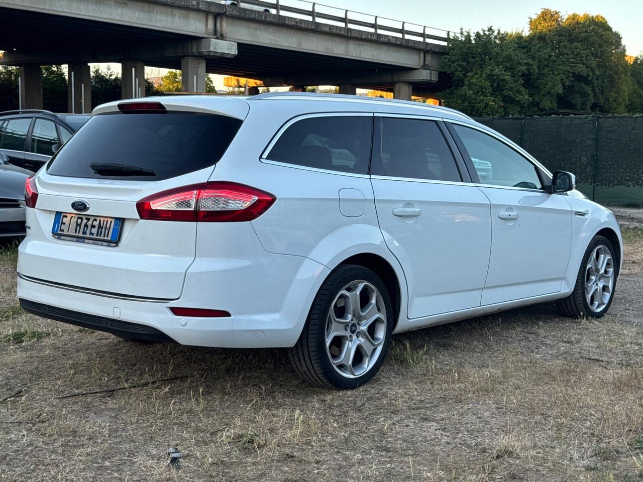 Ford Mondeo 2.0 TDCi 163 CV Powershift Station Wagon New Titanium