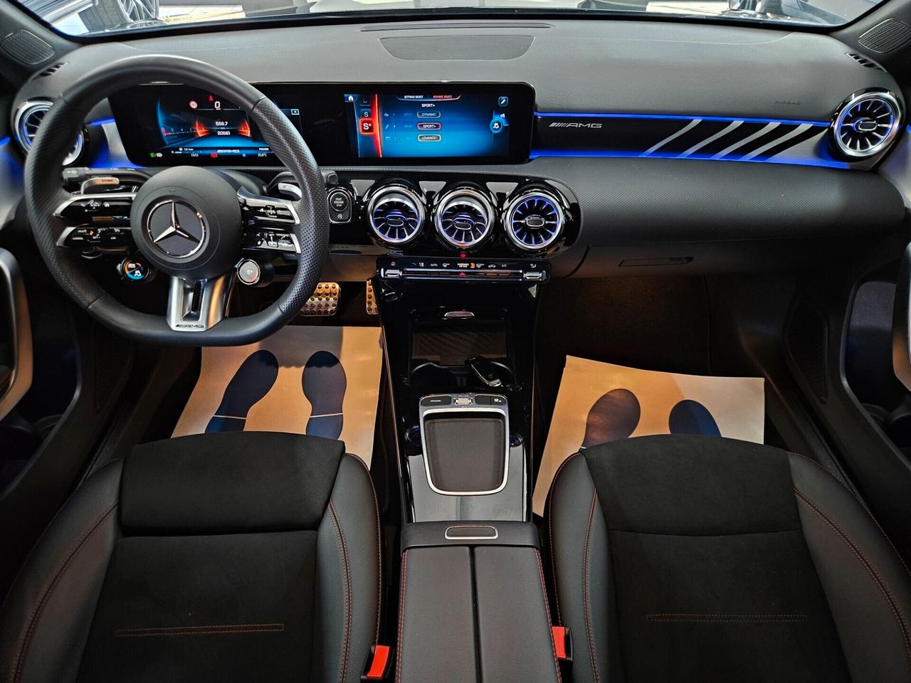 Mercedes-Benz A 35 AMG Line Premium 4matic auto