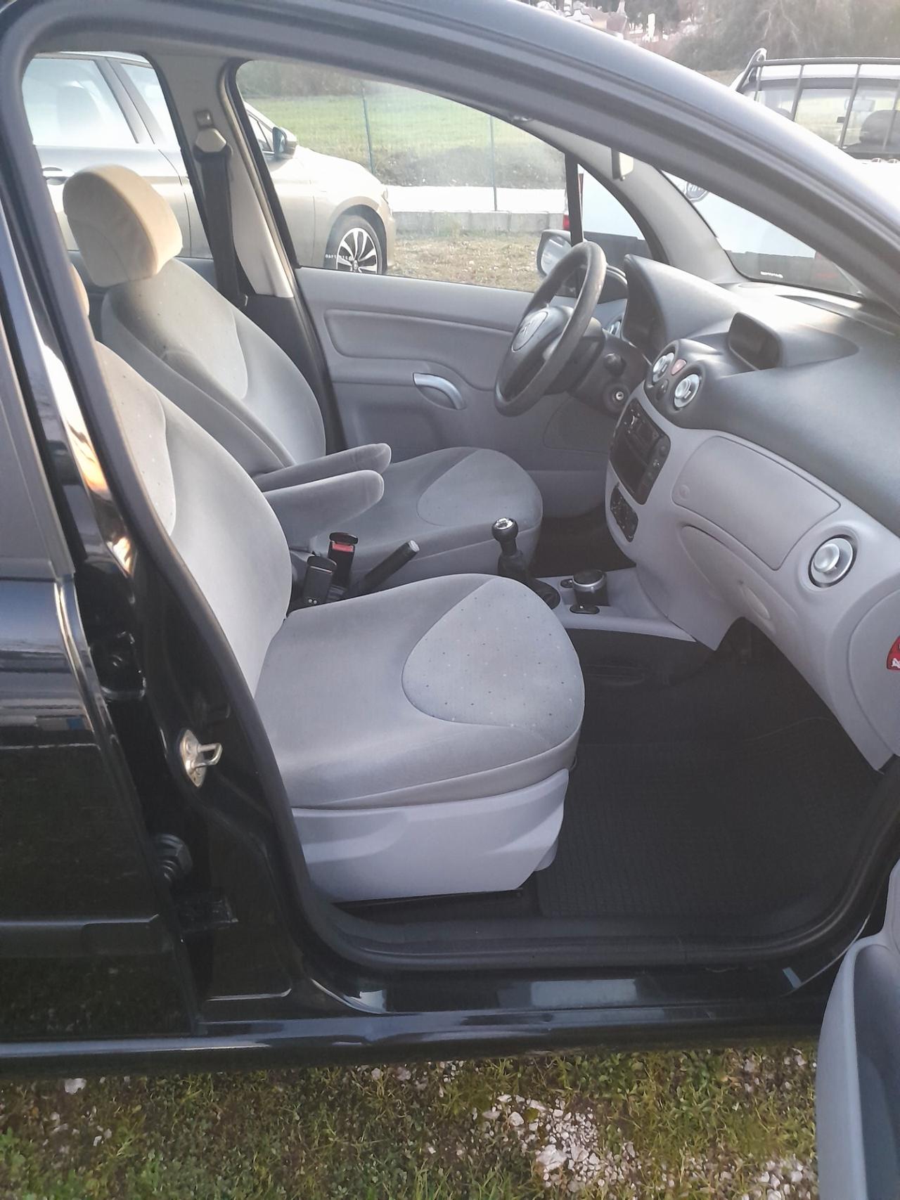 C3 1.1 Elegance CON GPL