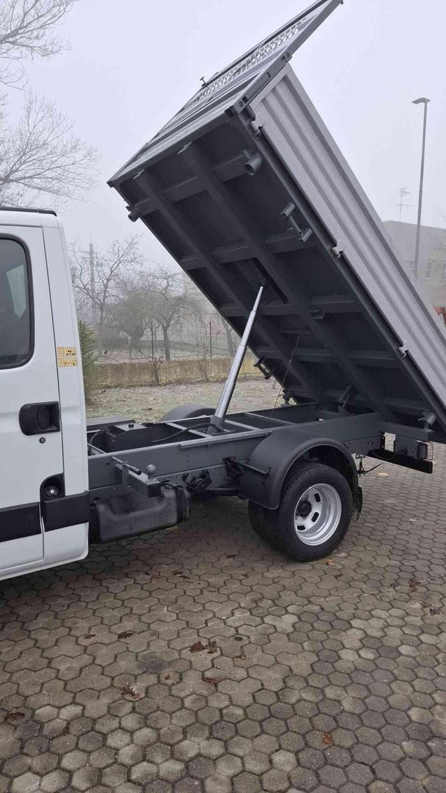 IVECO DAILY 35/E4 C17P 3.0 Hpt TRIRIBALTABILE