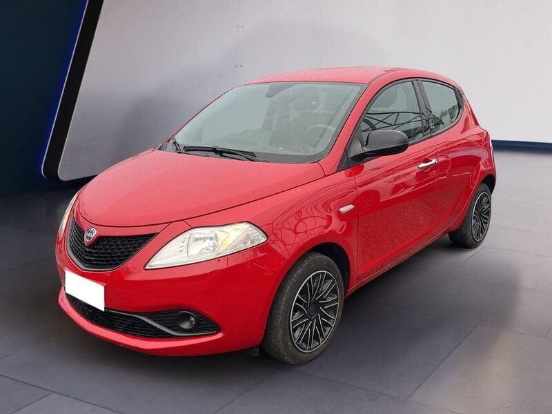 Lancia Ypsilon III 2015 1.0 hybrid Gold s&s 70cv