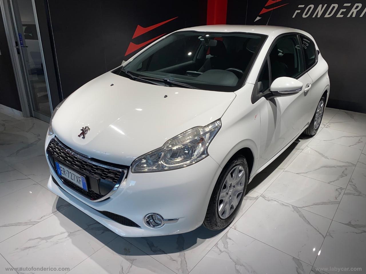 PEUGEOT 208 1.4 HDi 68 CV 3p. Allure