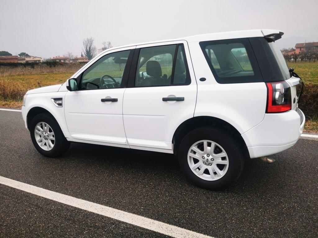 LAND ROVER FREELANDER 2-2,2 SD4 SE- CAMBIO AUTOMATICO