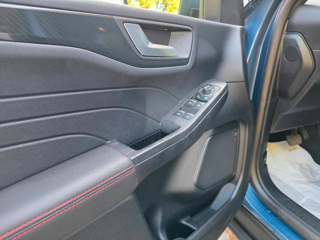 Ford Kuga 2.0 ecoblue ST-Line 2wd 120cv auto BURATTI PREMIUM