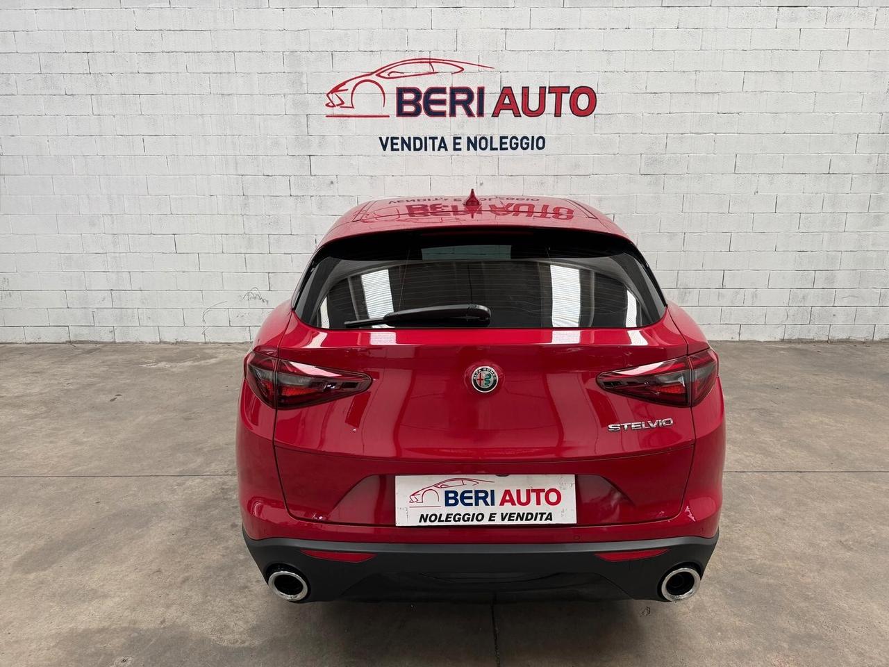 Alfa Romeo Stelvio 2.2 Turbodiesel 160 CV AT8 RWD Business