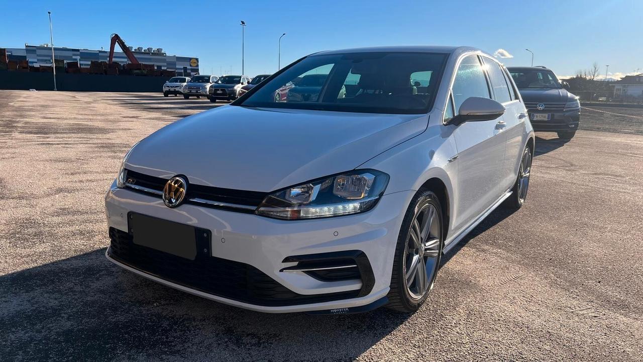 Volkswagen Golf 1.6 TDI 115 CV DSG 5p R-LINE
