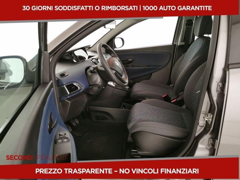 Lancia Ypsilon 1.0 firefly hybrid Gold s&s 70cv 5p.ti