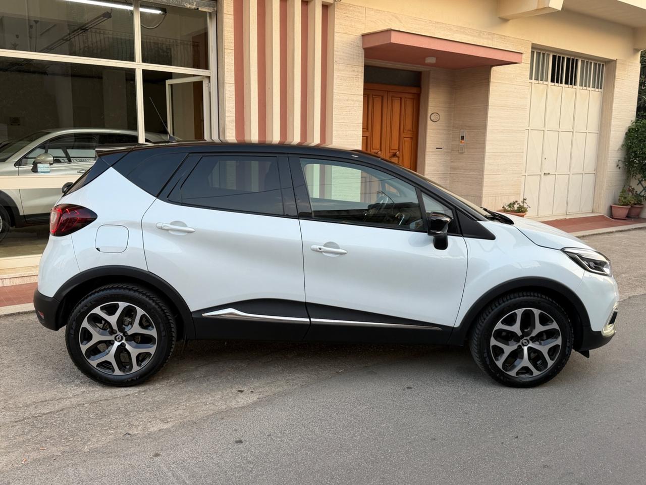 Renault Captur dCi 8V 90 CV EDC Intens solo 62.000 km