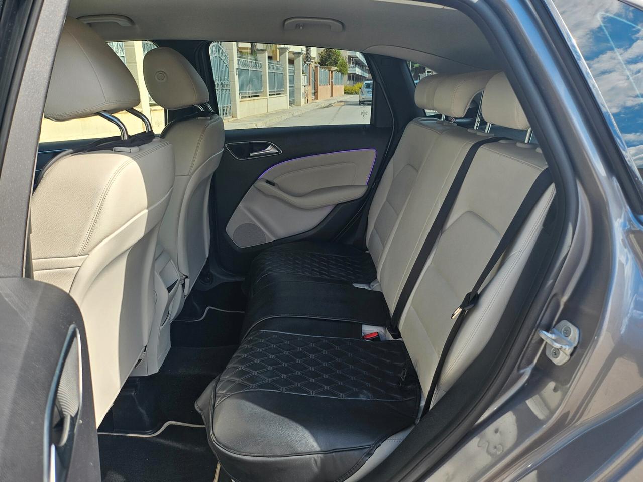 Mercedes-benz 180 CDTI 110cv Executive my 14