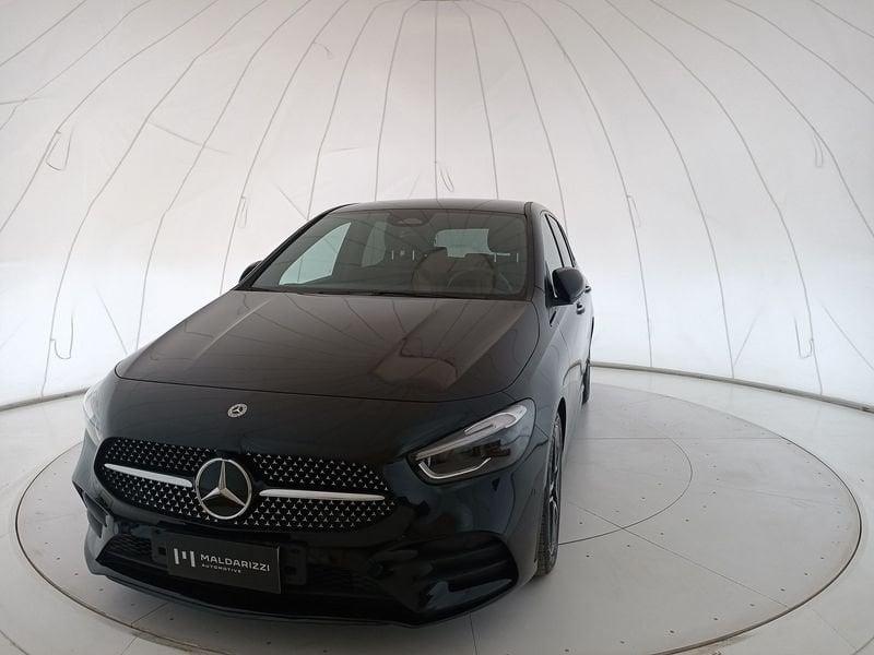 Mercedes-Benz Classe B - W247 2023 B 180 d AMG Line Advanced Plus auto