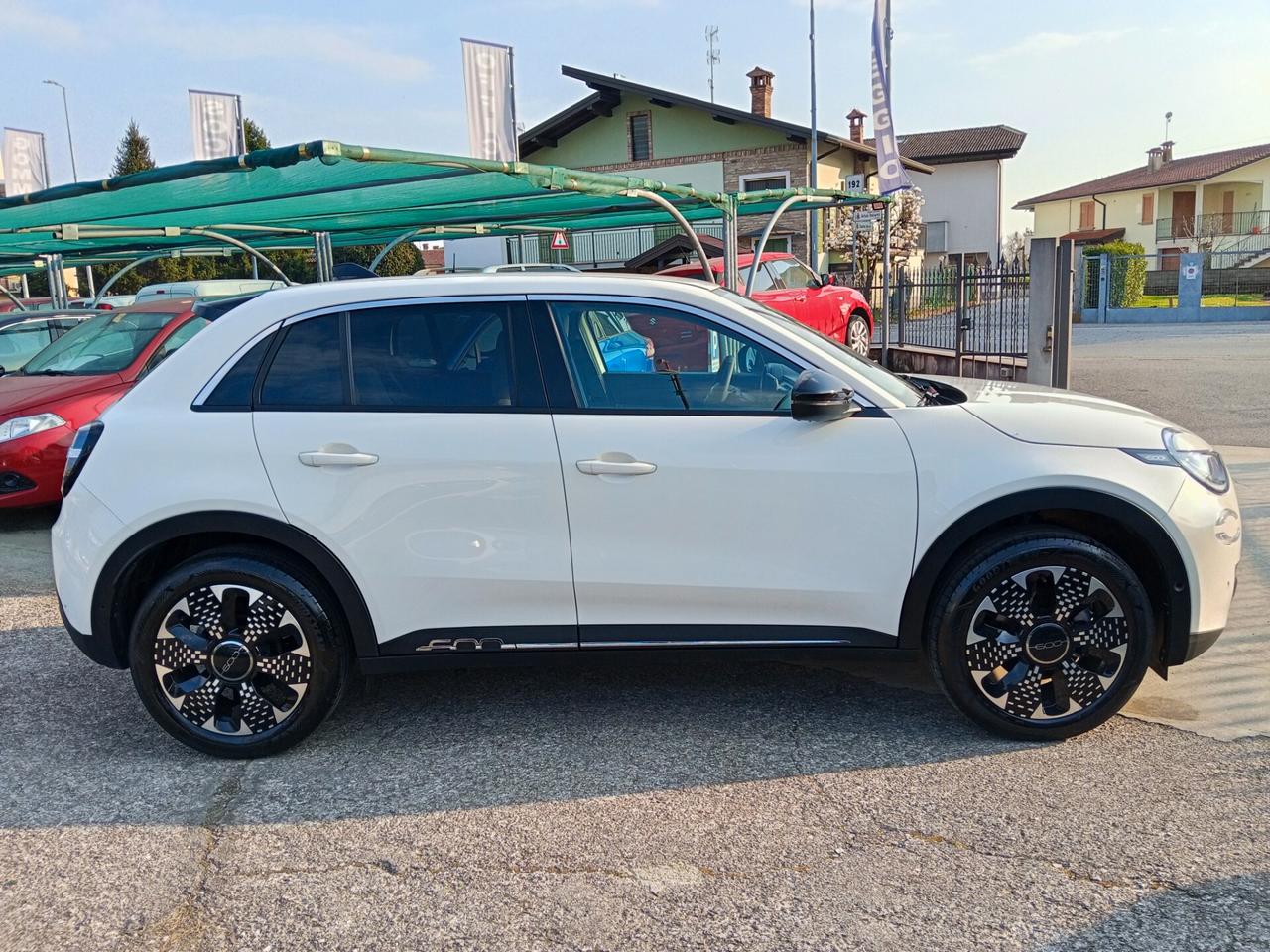 Fiat 600 Hybrid 110 CV DCT MHEV La Prima