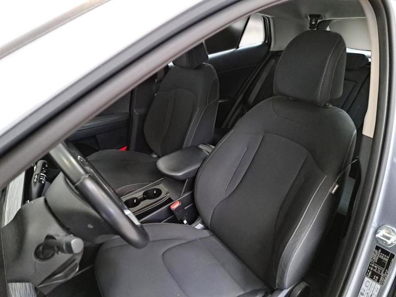 KIA SPORTAGE 1.6 CRDI MHEV BUSINESS 2WD SUV