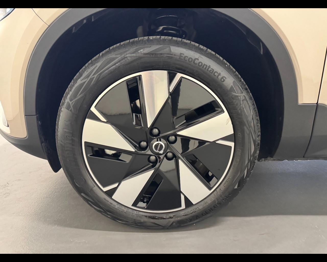 VOLVO XC40 SINGLE MOTOR EXTENDED RANGE CORE