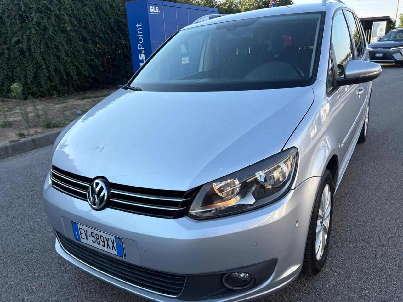 Volkswagen Touran 2.0 TDI 140 CV DSG 7 posti