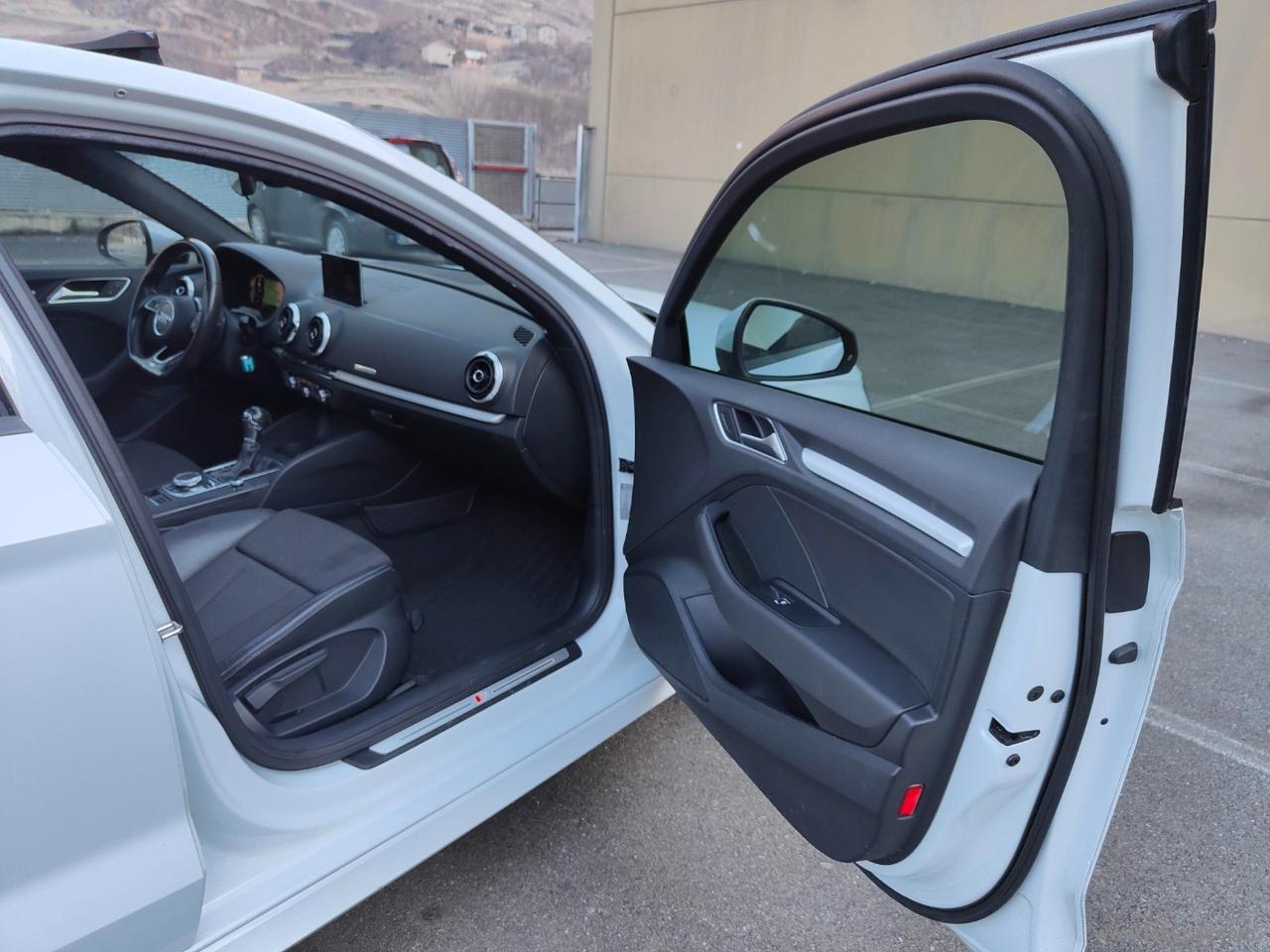 AUDI A3 Sedan 2.0 TDI 184CV quattro S-LINE TETTO