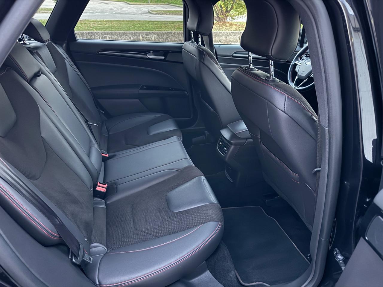 Ford Mondeo Full Hybrid 2.0 187 CV eCVT SW ST-Line Business