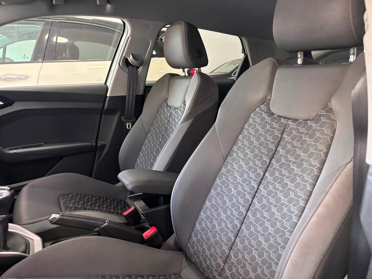 AUDI A1 30TFSI SPORTBACK S-LINE