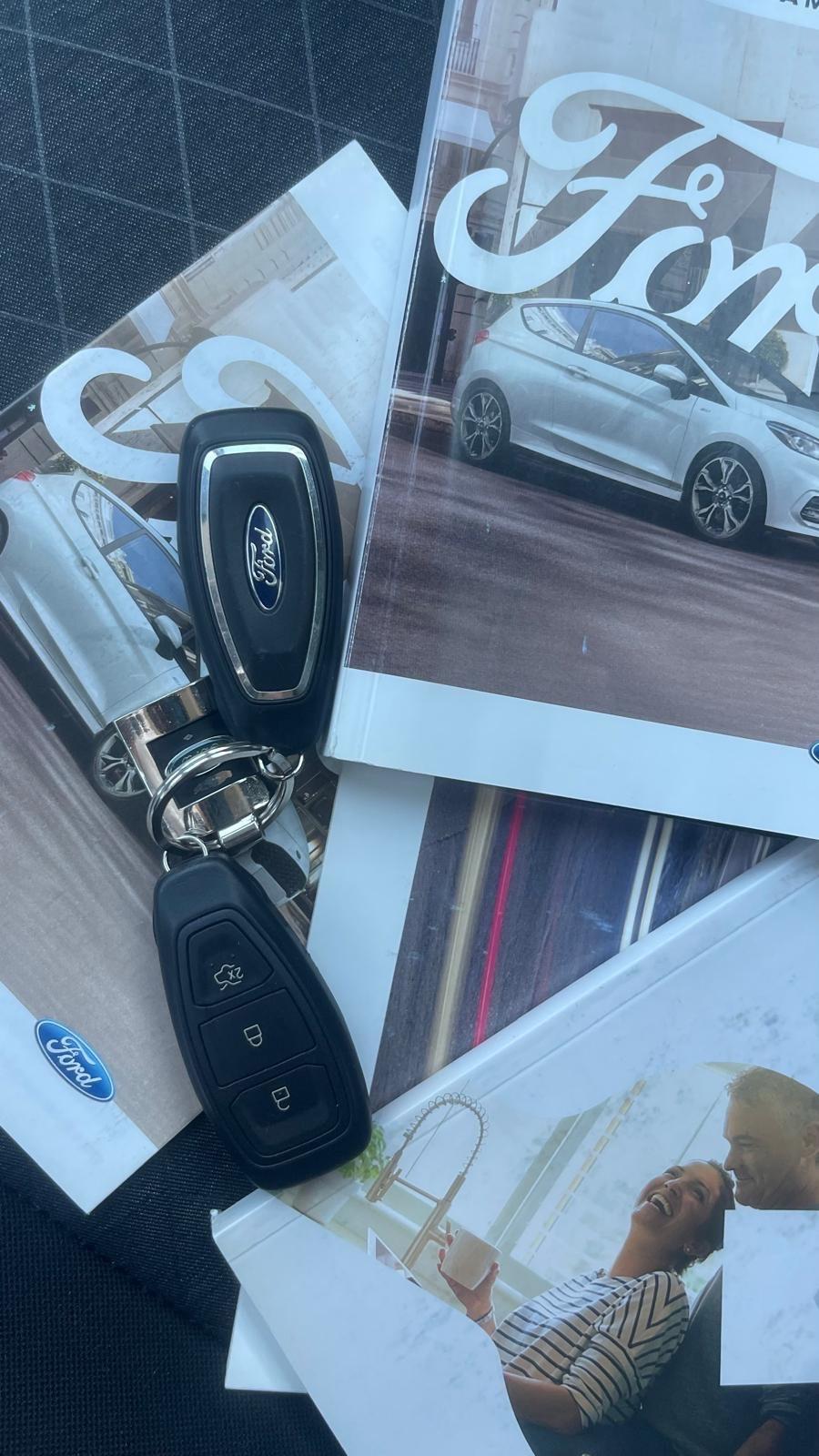 Ford Fiesta 1.5 EcoBlue 5 porte Vignale