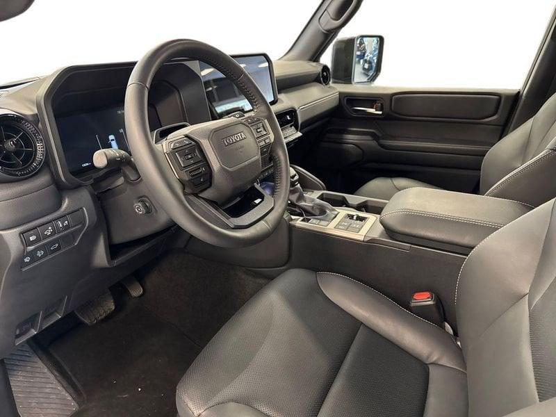 Toyota Land Cruiser 2.8 D Adventure A/T