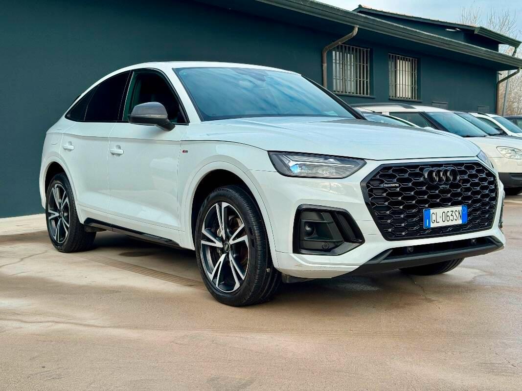 Audi Q5 Sportback 40 2.0 tdi mhev 12V S line quattro s-tronic