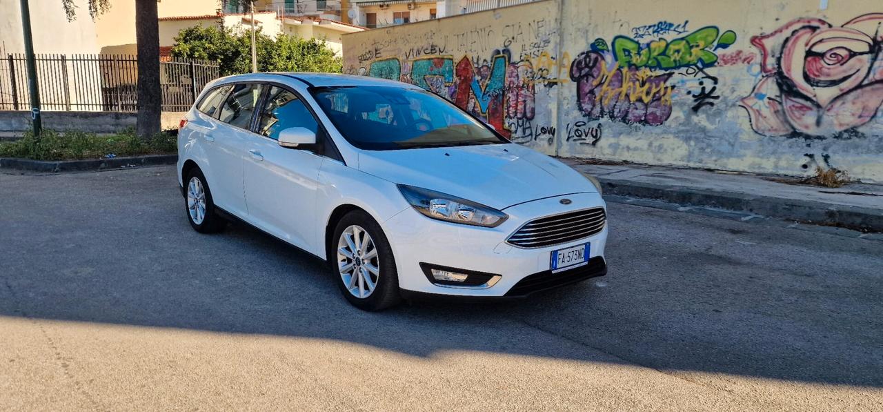 Ford Focus 1.5 TDCi 120 CV Start&Stop Powershift SW Titanium