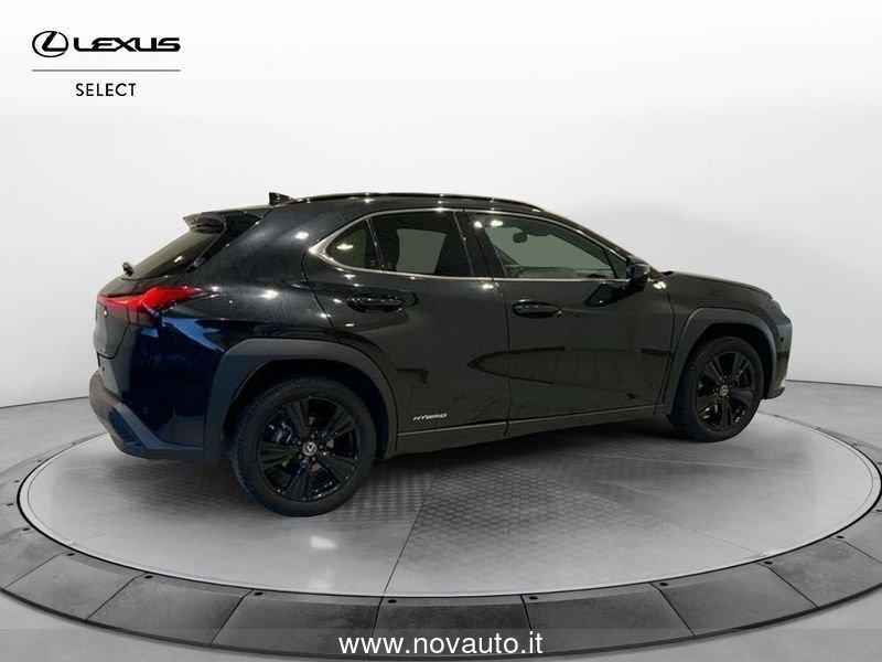 Lexus UX Hybrid Midnight Edition