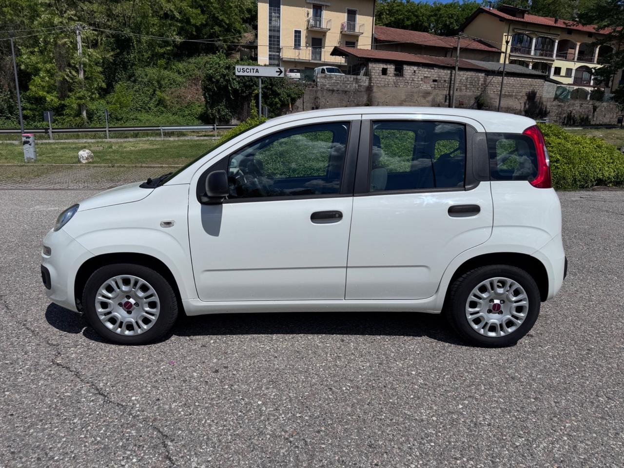 FIAT PANDA 1.2 Easy solo 46000km neopatentati