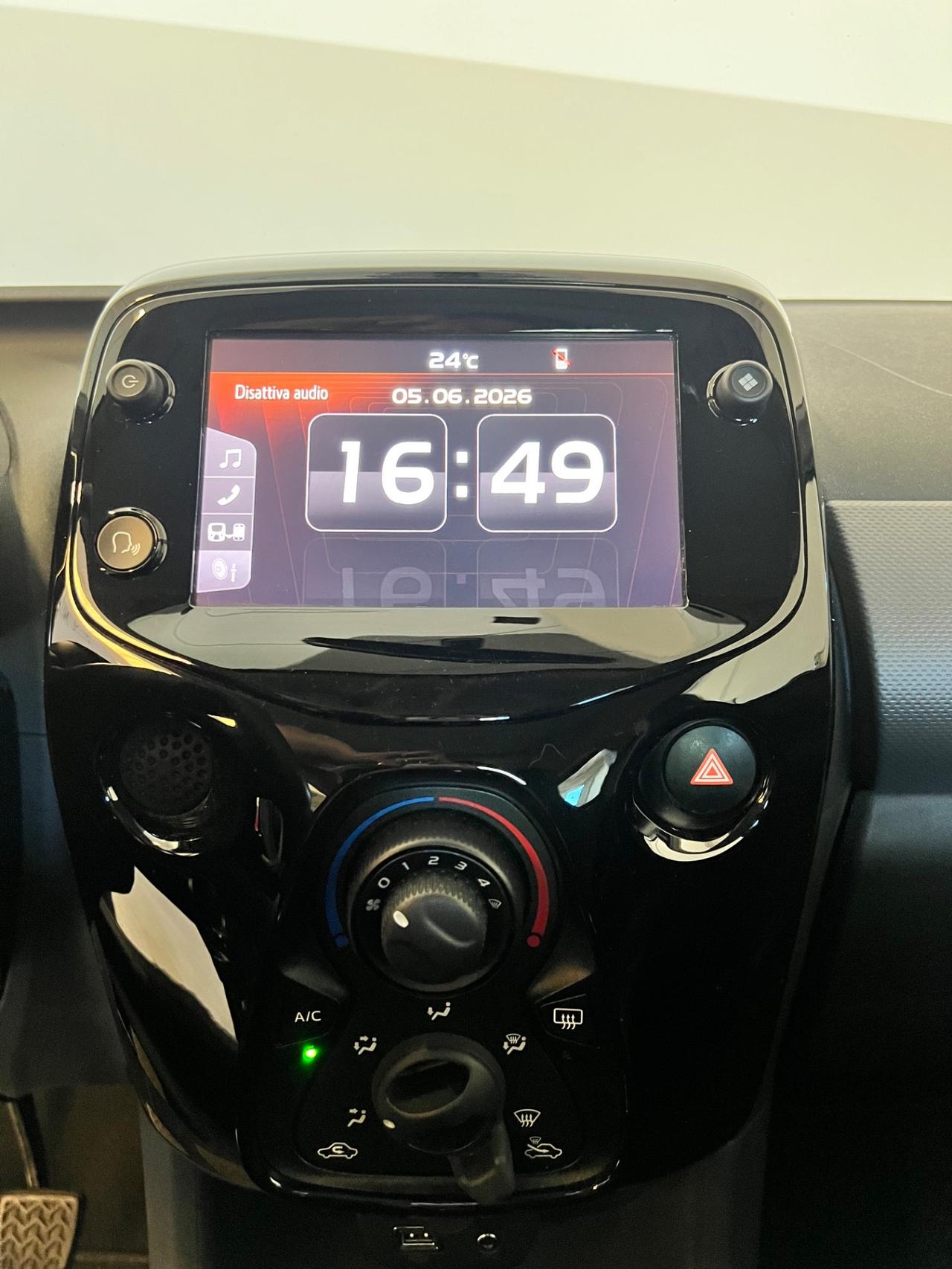 Peugeot 108 VTi 72 5 porte Allure