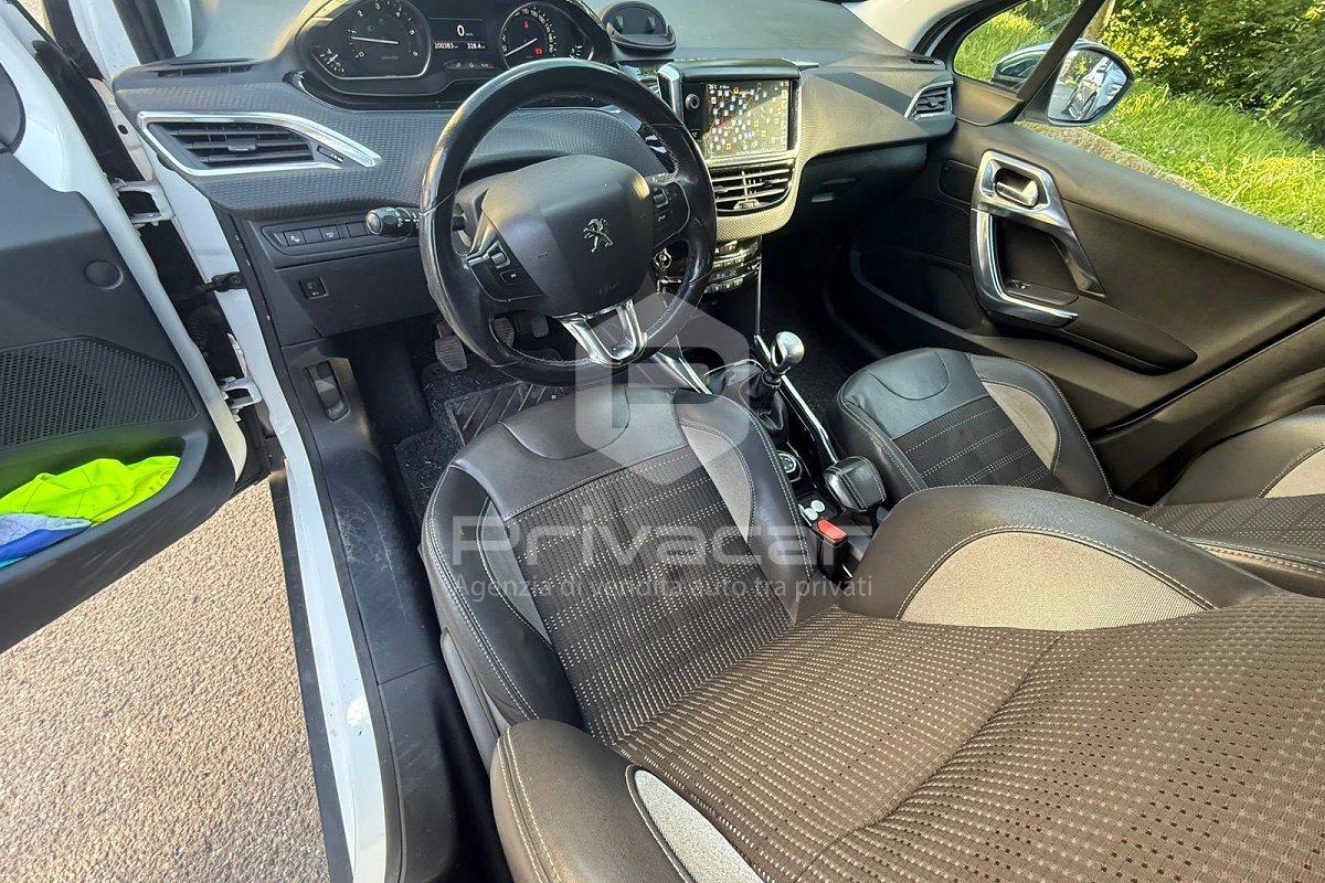 PEUGEOT 2008 1° serie 1.6 e-HDi 115 CV Stop&Start Allure