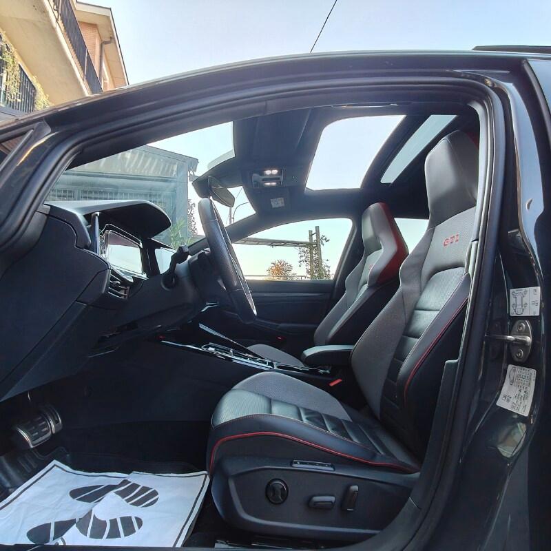 VOLKSWAGEN Golf 8ª serie Golf 2.0 TSI DSG GTI