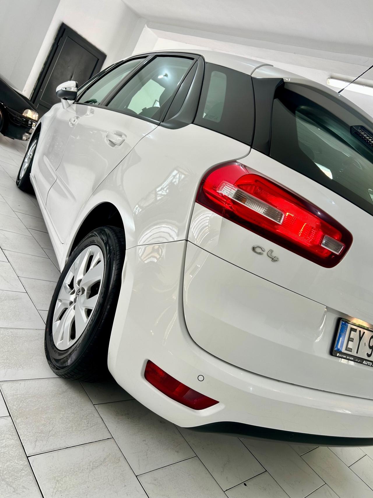 Citroen C4 1.6 e-HDi 115 Exclusive