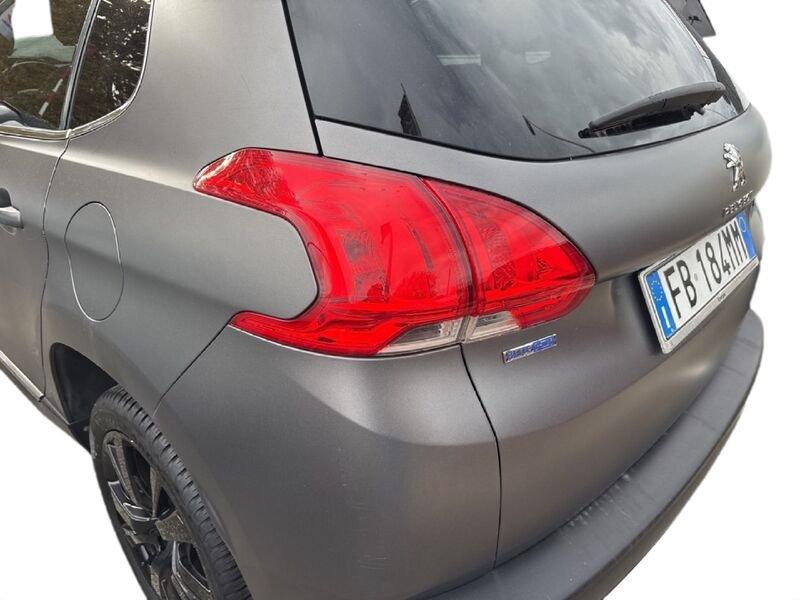 Peugeot 2008 2008 1.6 bluehdi Black Matt 100cv