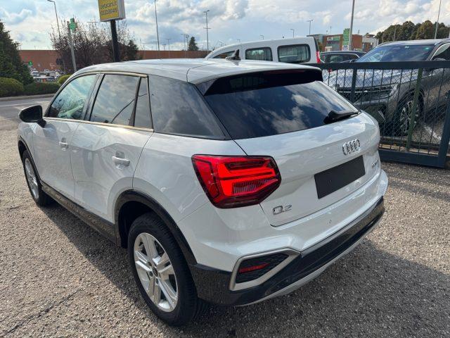 AUDI Q2 35 TFSI S tronic Business Advanced