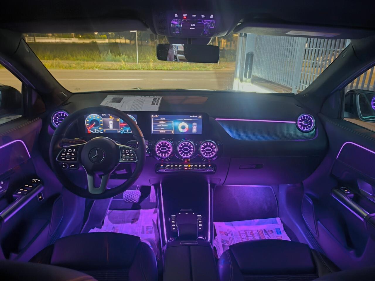 MERCEDES BENZ GLA 200 CDI 150cv SPORT PLUS LUCI AMBIENT