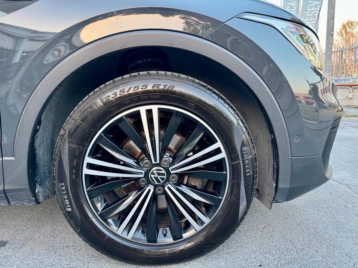 Volkswagen Tiguan 2.0 TDI 150 CV SCR DSG Elegance