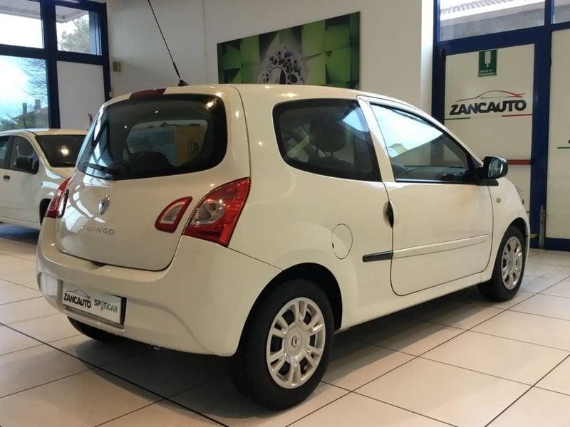 Renault Twingo LIVE 1.2 75cv