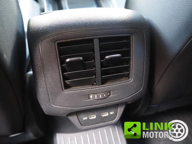 VOLKSWAGEN T-Roc 2.0 TDI DSG Advanced R-Line 150cv