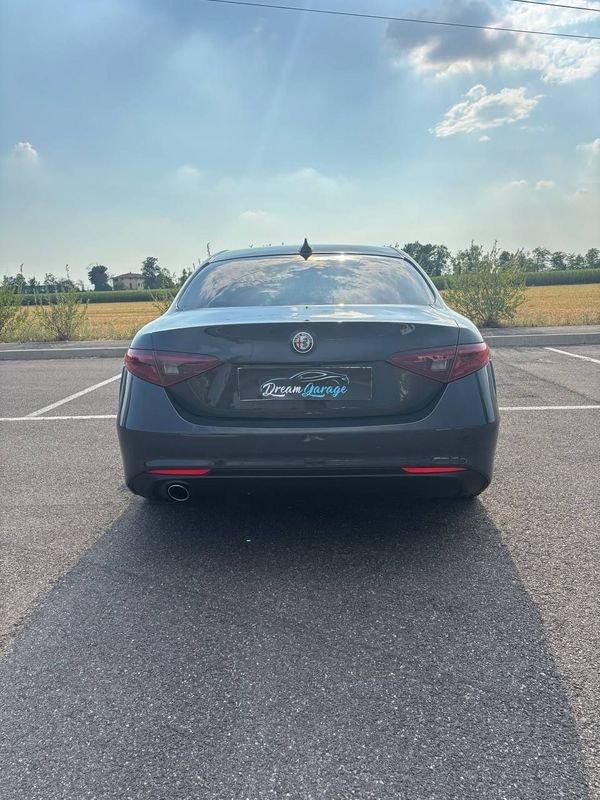 Alfa Romeo Giulia DISTRIBUZIONE NUOVA-CERCHI 19 2.2 Diesel Euro 6
