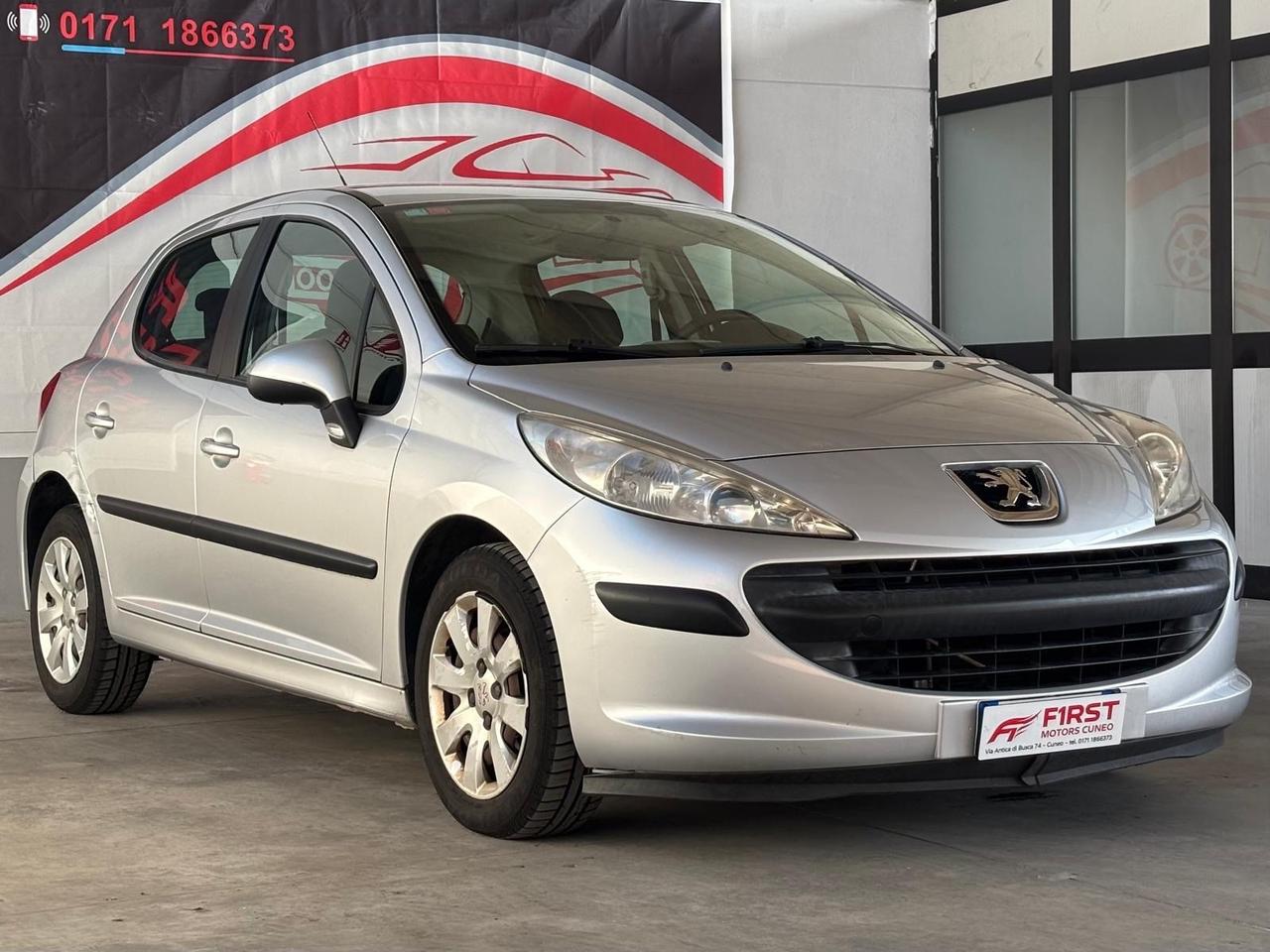 Peugeot 207 1.4 8V 75CV 5p. Energie