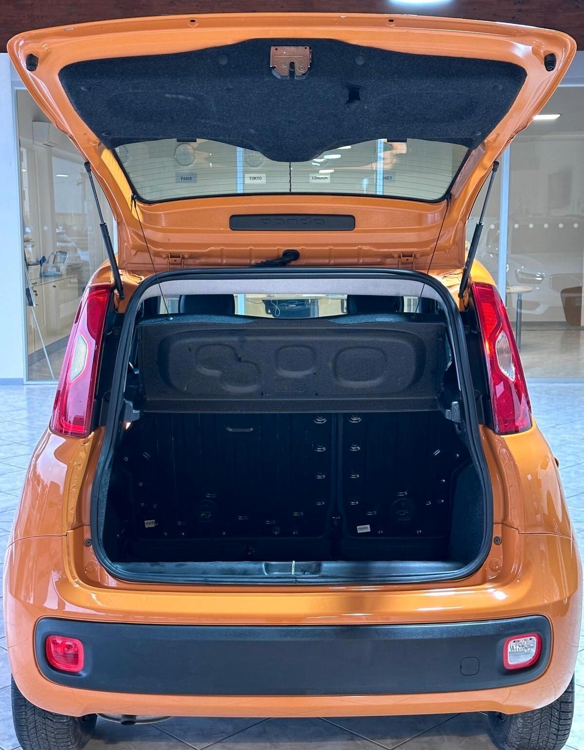 FIAT PANDA 1.2 CONNECTED BY WIND 69CV SEDILE GUIDA REGOLABILE IN ALTEZZA 5 POSTI