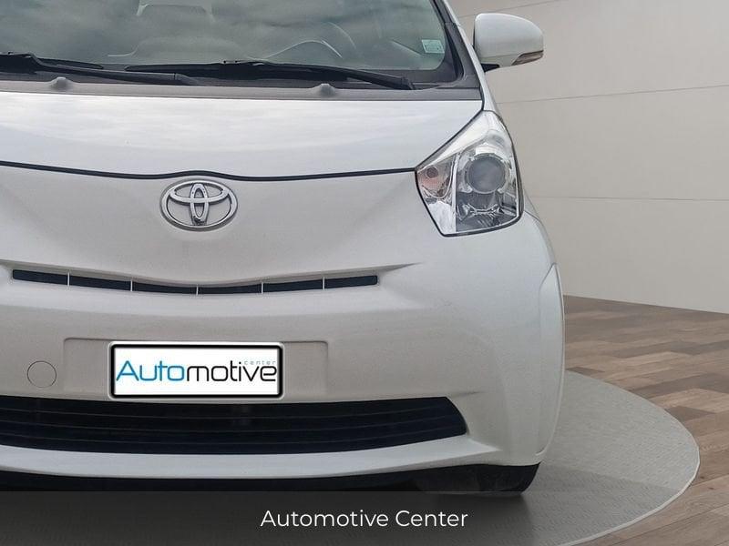Toyota iQ 1000 SOL